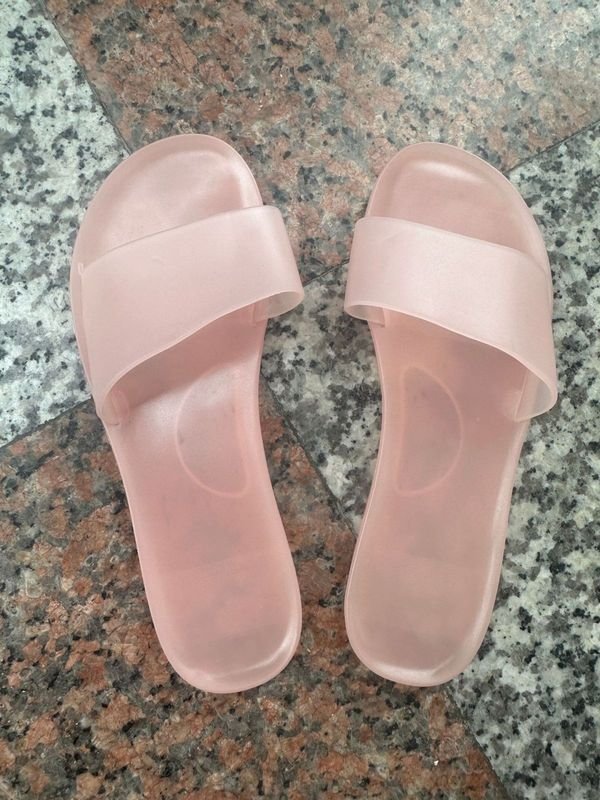 Women Fashion Solid Color Transparent Flat Slippers