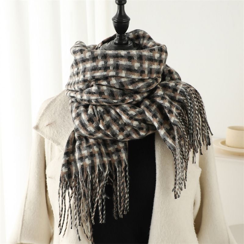 Autumn Winter Women Fashion British Style Geometric Tassel Warm Thickened Scarf