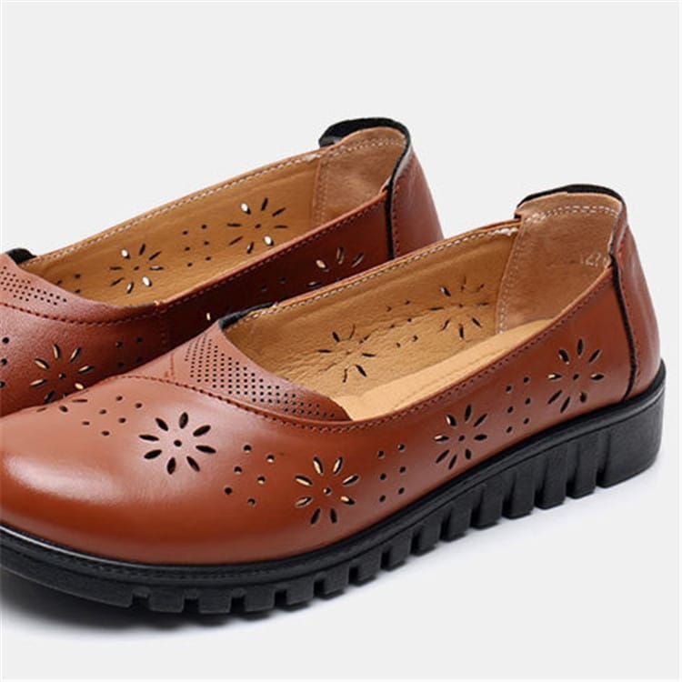 Size:4.5-10 Women Causal Slip On Hollow Out Carving Loafers