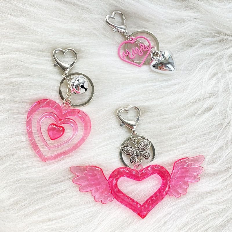 Women'Y2K Sweet Cool Acrylic Heart Shape Wings Flame Bell Butterfly Keychain