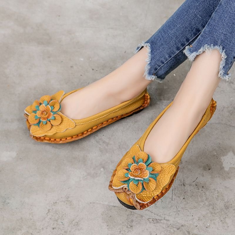 Soft Genuine Leather Flat Shoes Women Flats With Flowers Design Loafers