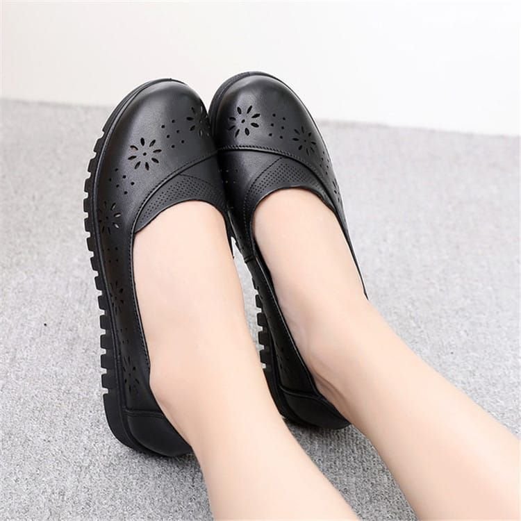 Size:4.5-10 Women Causal Slip On Hollow Out Carving Loafers