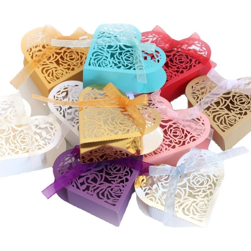 Simple Creative Wedding Party Hollow Rose Candy Packaging Box